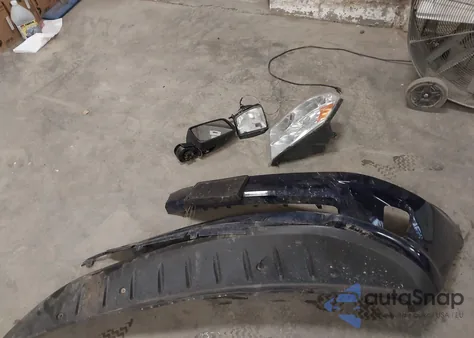 2018 Ram 1500 Express 4X4 6'4 Box z USA, uszkodzony, nr VIN 1C6RR7FT2JS124730